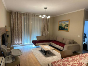 Fiori di Bosco's Eden Gardens 2BR Family Friendly Stay